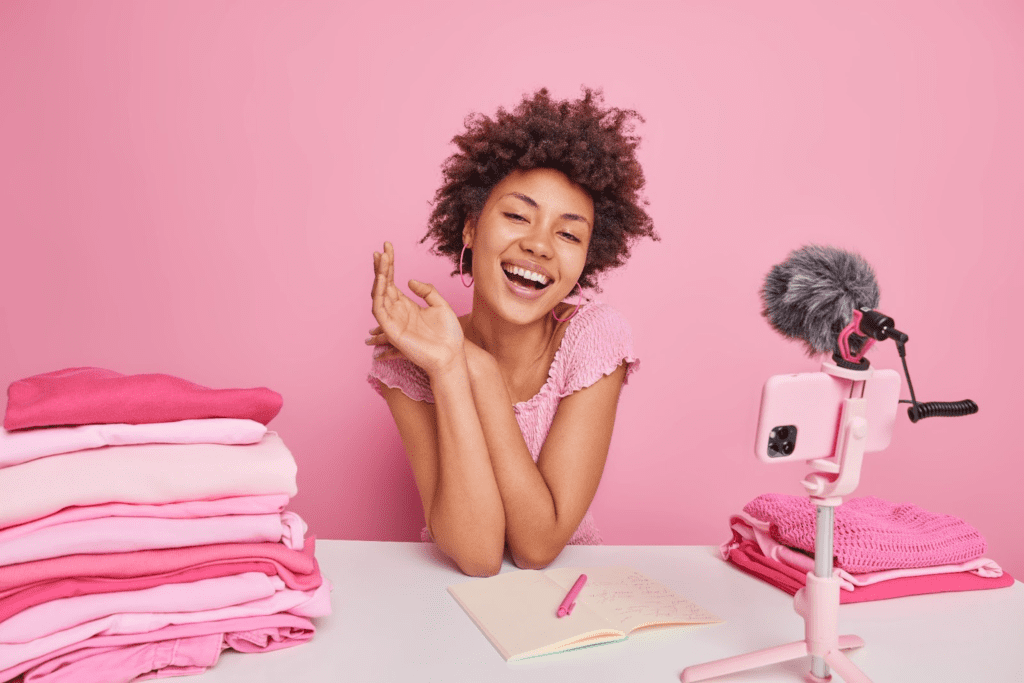 The Impact of Social Media Influencers on Online Communities in 2025 ...